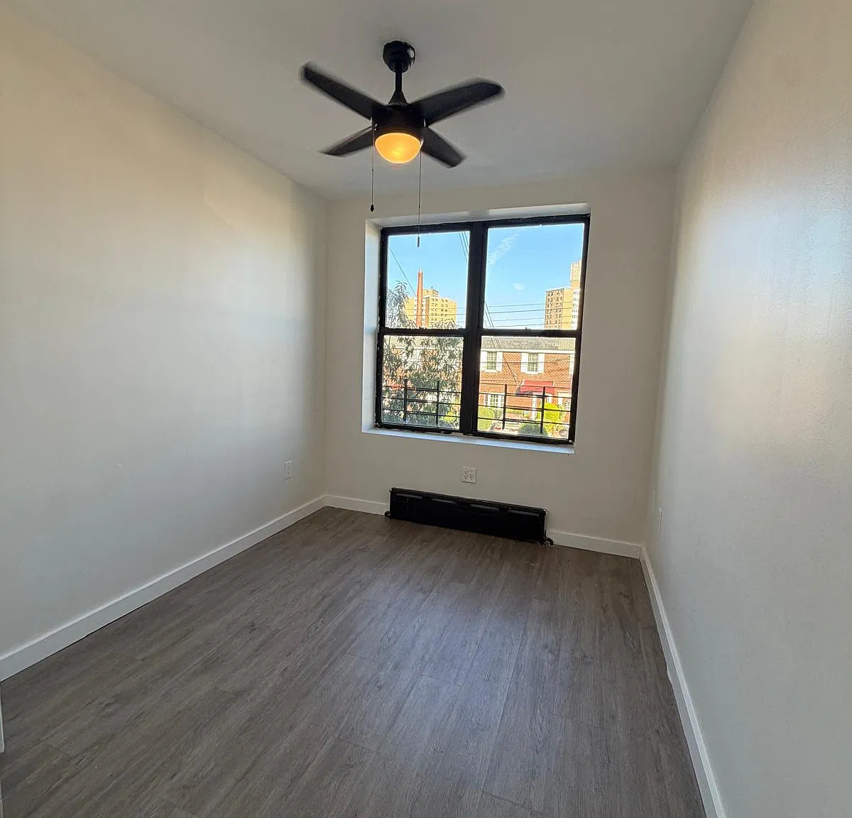 2836 West 36th Street — Photo 4