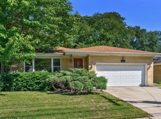 2448 Seminary Ave, Des Plaines, IL 60016