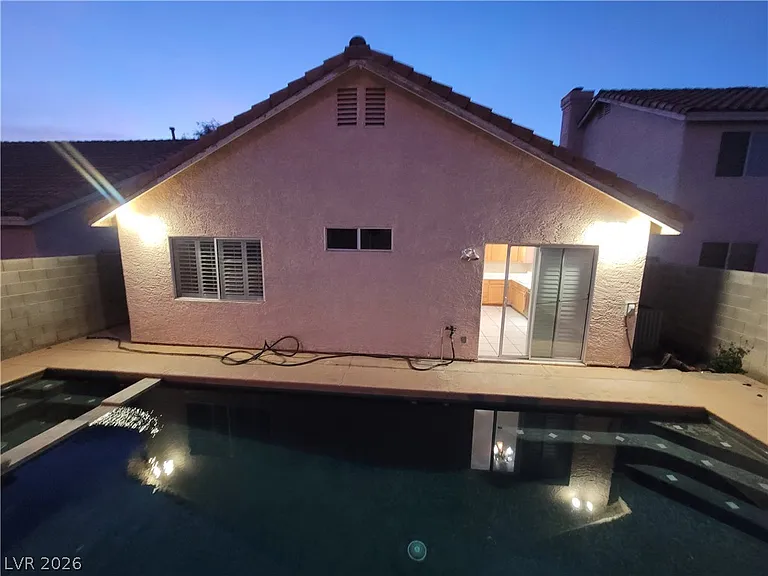 2458 Color Canyon Way — Photo 7