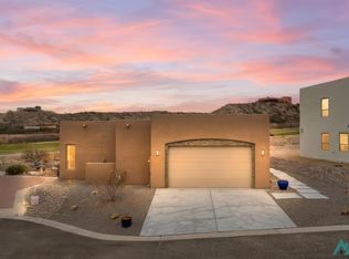 201 Las Cruces Dr, Elephant Butte, NM 87937