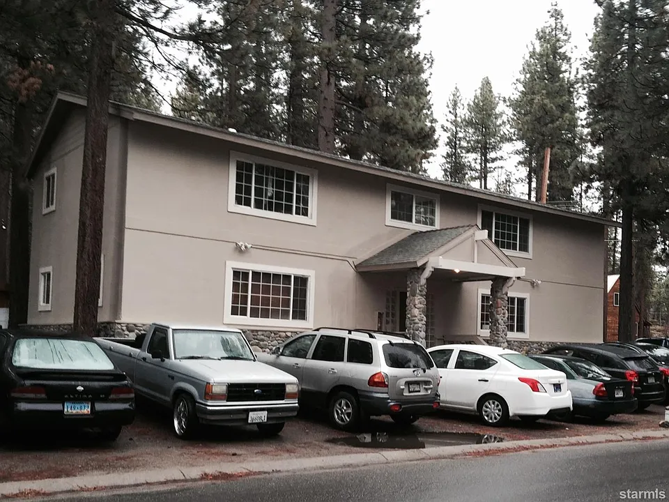 Building Photo 4