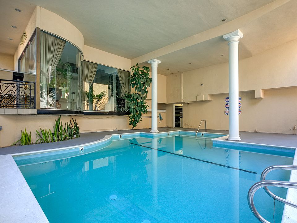 Brentwood Crown Towers - 11944 Montana Ave Los Angeles CA | Zillow