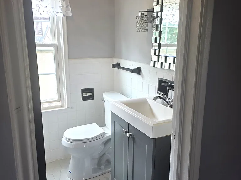 110 E Morris Ave — Photo 10