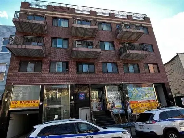 720 57th St APT 4E, Brooklyn, NY 11220