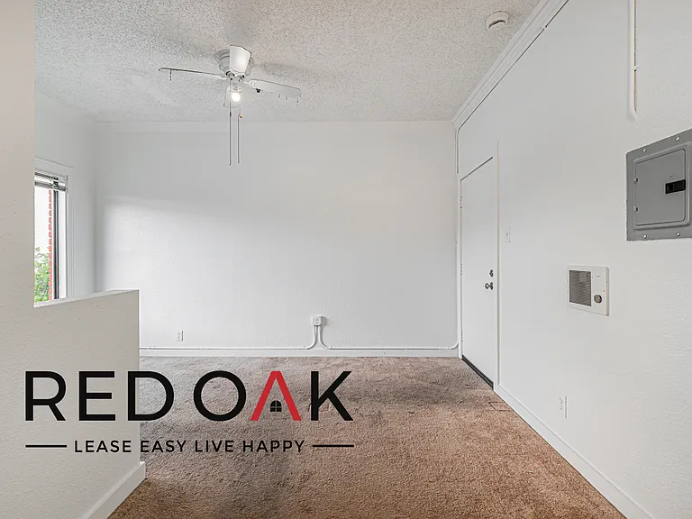 Charming Studio in The Heart Of Glendale — Photo 14