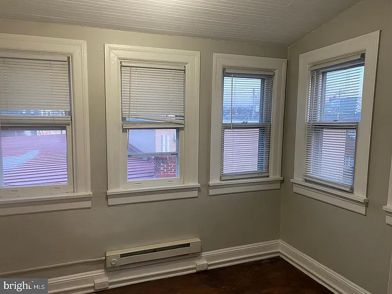44 S Loudoun St #7 — Photo 7