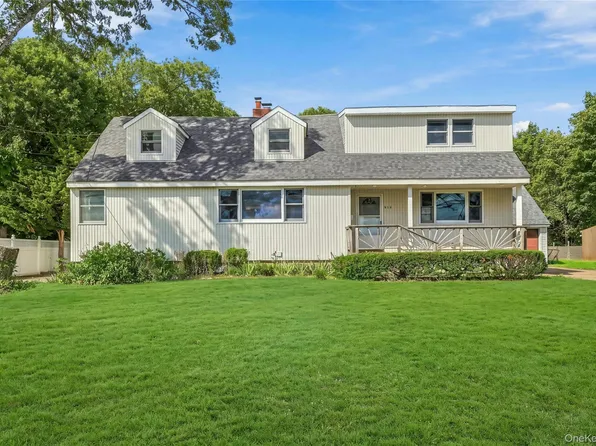 930 Tooker Avenue, West Babylon, NY 11704