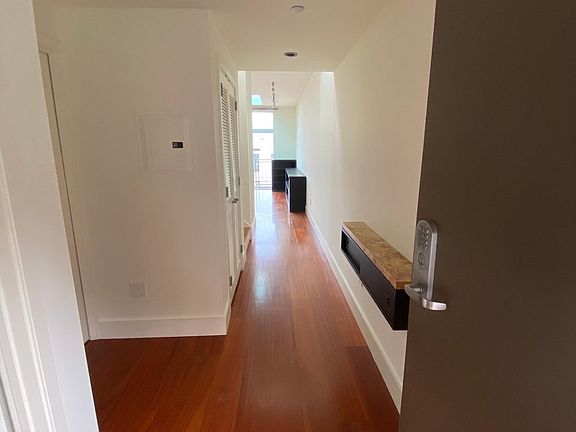 4th image of 25 Sierra St APT E307
