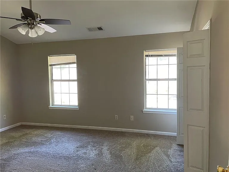 2295 Fairways Ct NW — Photo 17