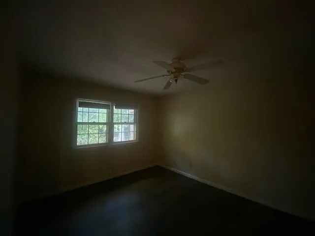 733 Goodyear Dr — Photo 5