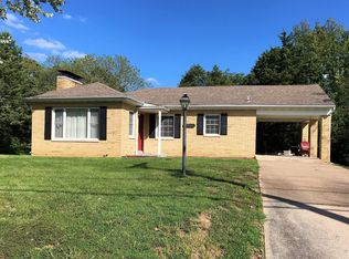 2127 Tanner Bridge Rd, Jefferson City, MO 65101