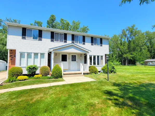 200 Losson Rd #B, Buffalo, NY 14227
