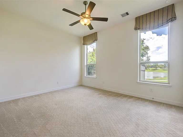 28214 Evergreen Cove Ln — Photo 5