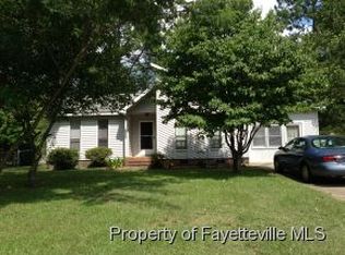3603 Persimmon Rd, Hope Mills, NC 28348