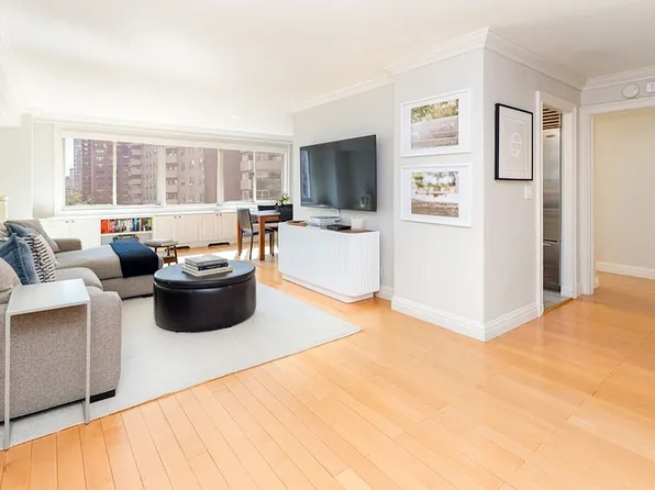 401 E 86th St APT 10C, New York, NY 10028