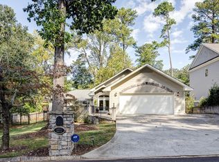 1272 Rustic Ridge Dr, Atlanta, GA 30319