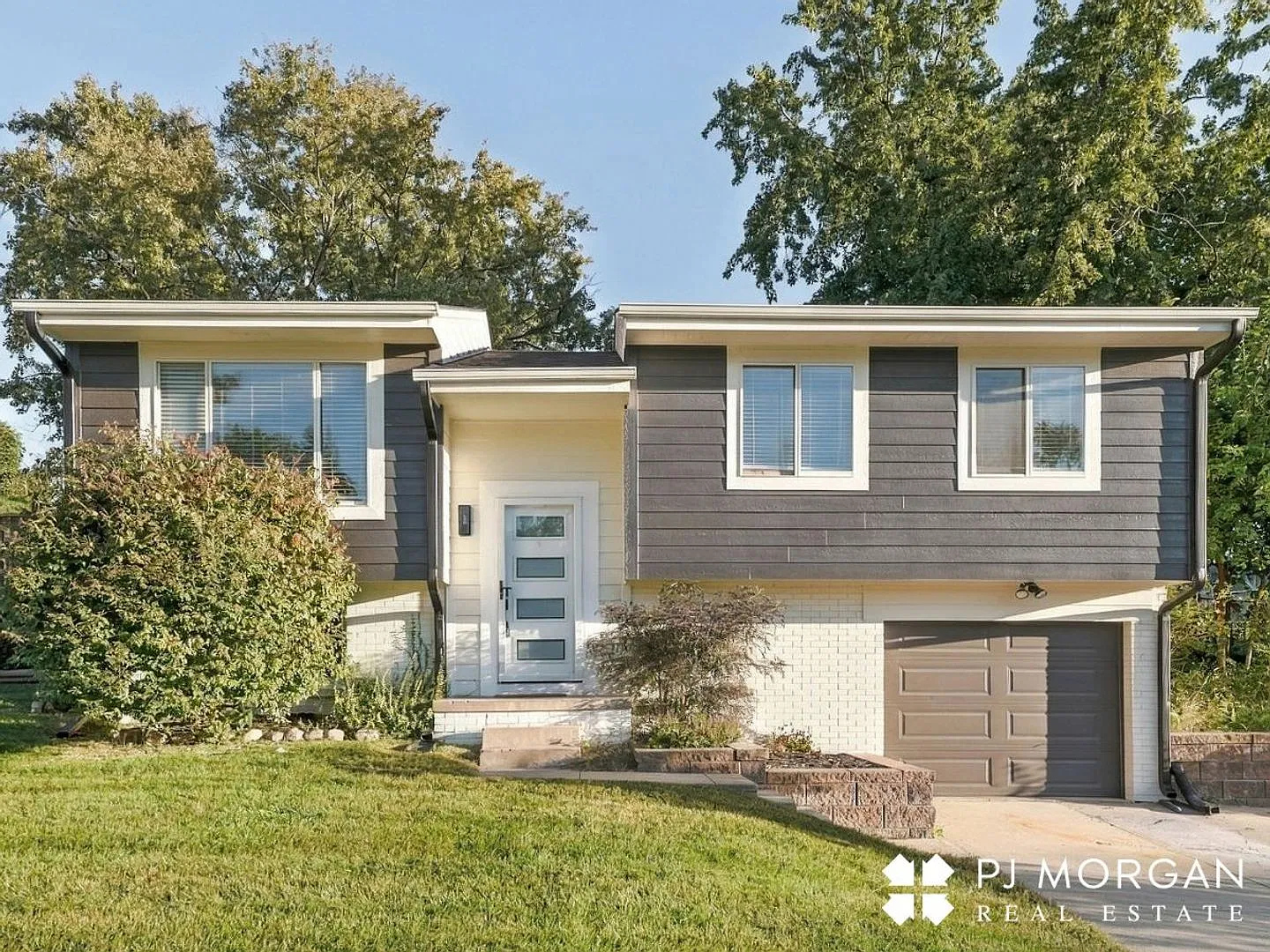 Newly Renovated & Move-In Ready! — Photo 1