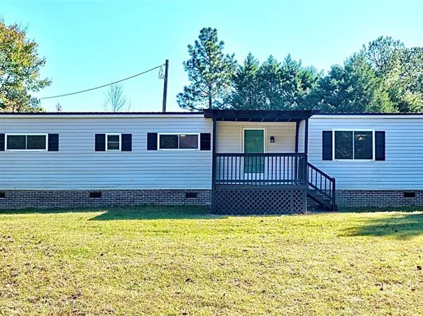 2202 Woodfield Dr, Sophia, NC 27350