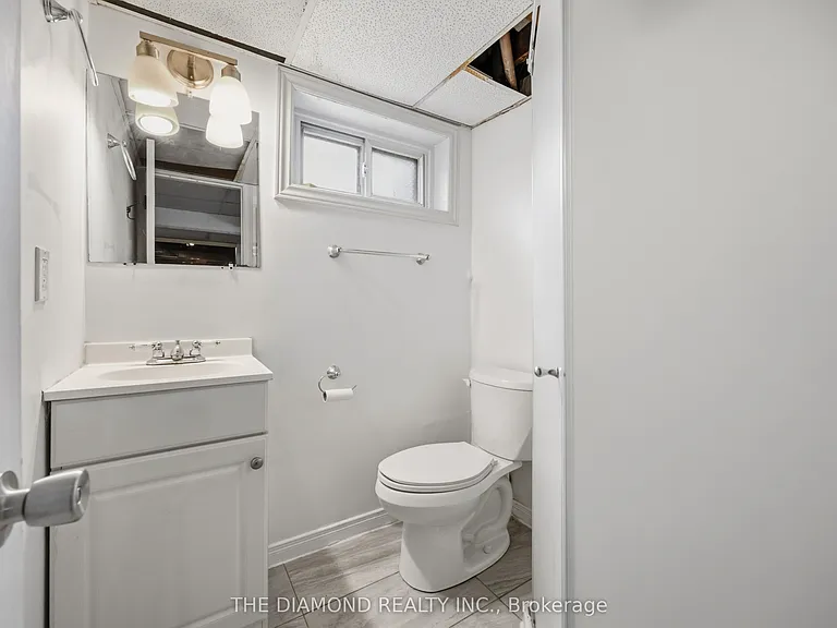 21 Jardine Pl — Photo 26