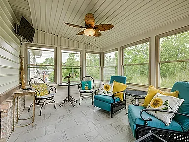 Beautiful Sunroom overlooking Private Backyard