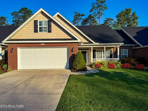 1563 Autumn Path Ln, Knoxville, TN 37918