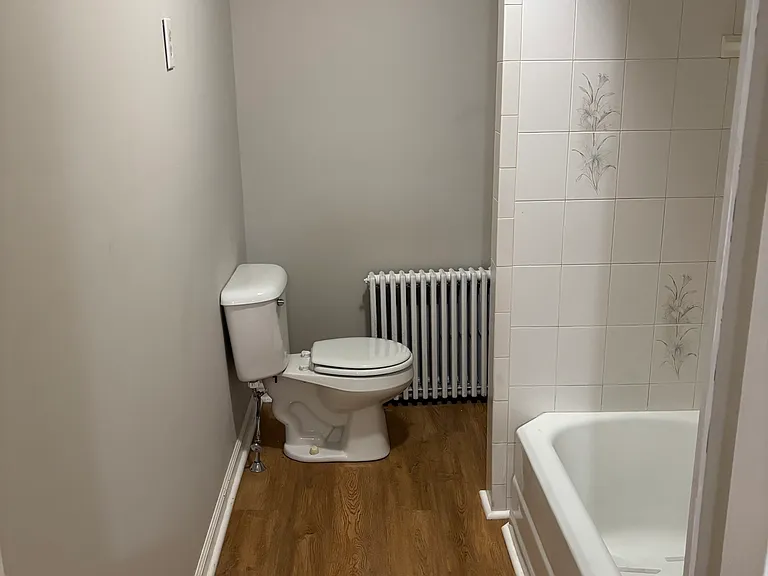 414 W Broad St #2 — Photo 16