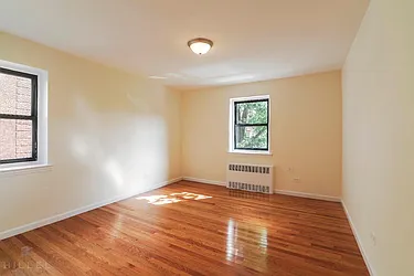 Rented by Hillel Realty Group