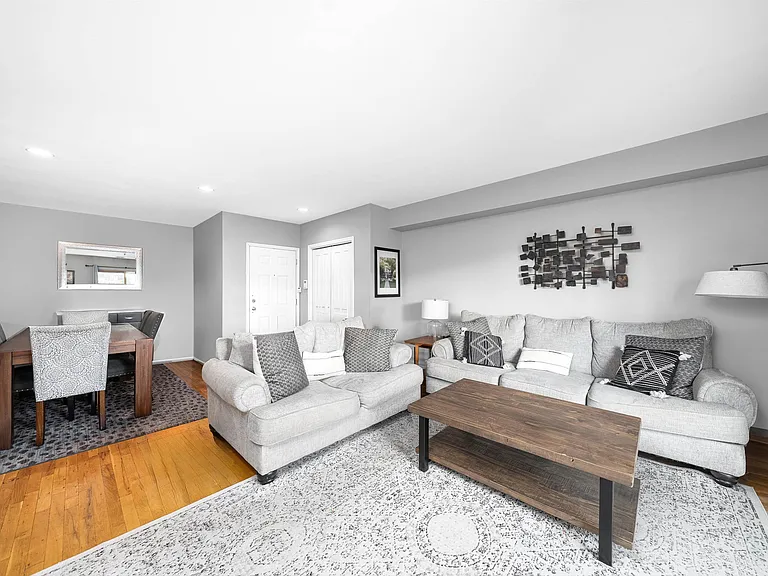 536 Grand St #403 — Photo 1