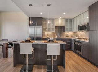 53 N Washington St #2C, Boston, MA 02113