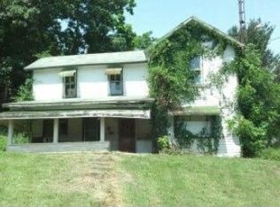 5 Morgan St, Glouster, OH 45732