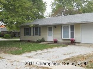3320 Saratoga Dr, Champaign, IL