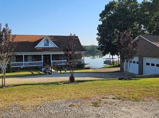 417 McGill Cir, Iva, SC 29655