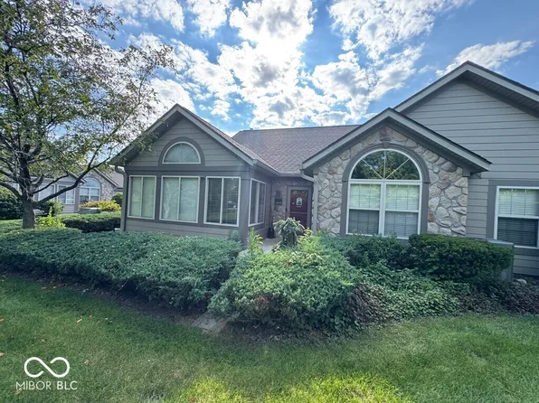 16615 Brownstone Ct, Westfield, IN 46074