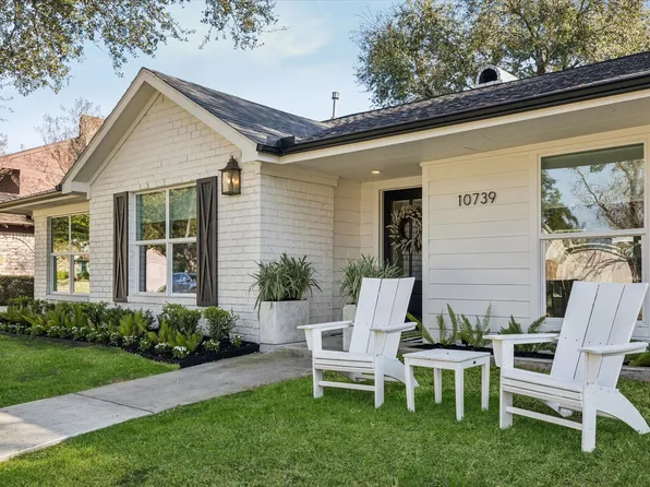 10739 Longmont Dr, Houston, TX 77042