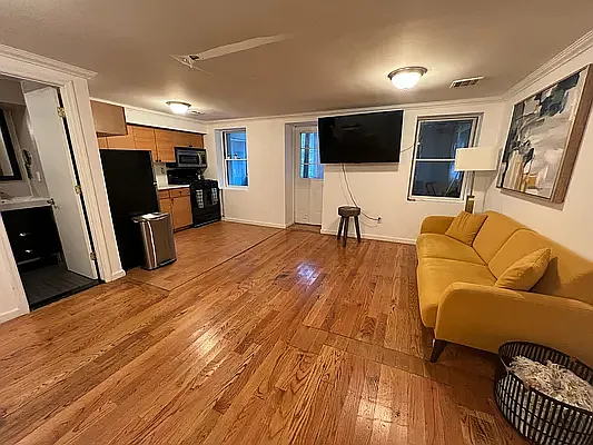 Rented by TorsX Inc | media 4