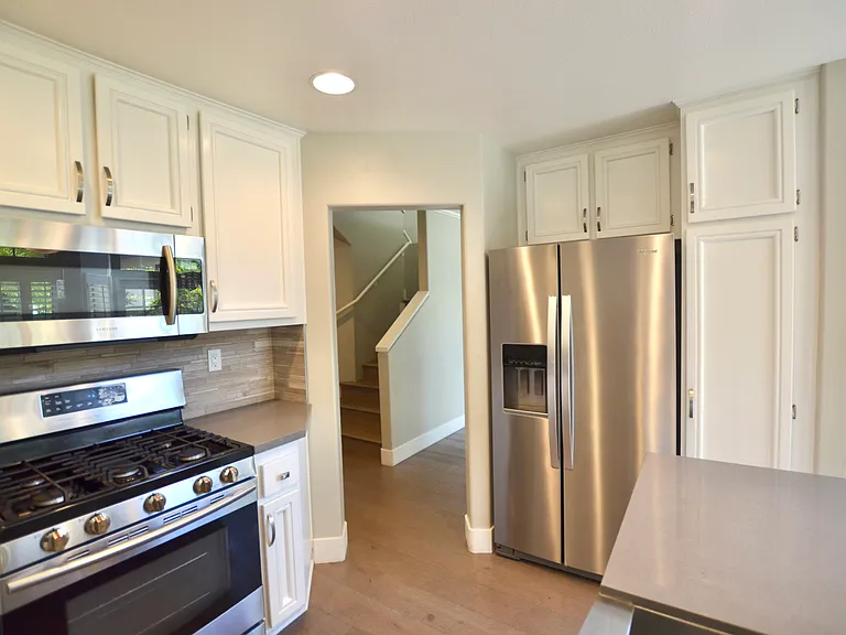 140 Montara Dr — Photo 6