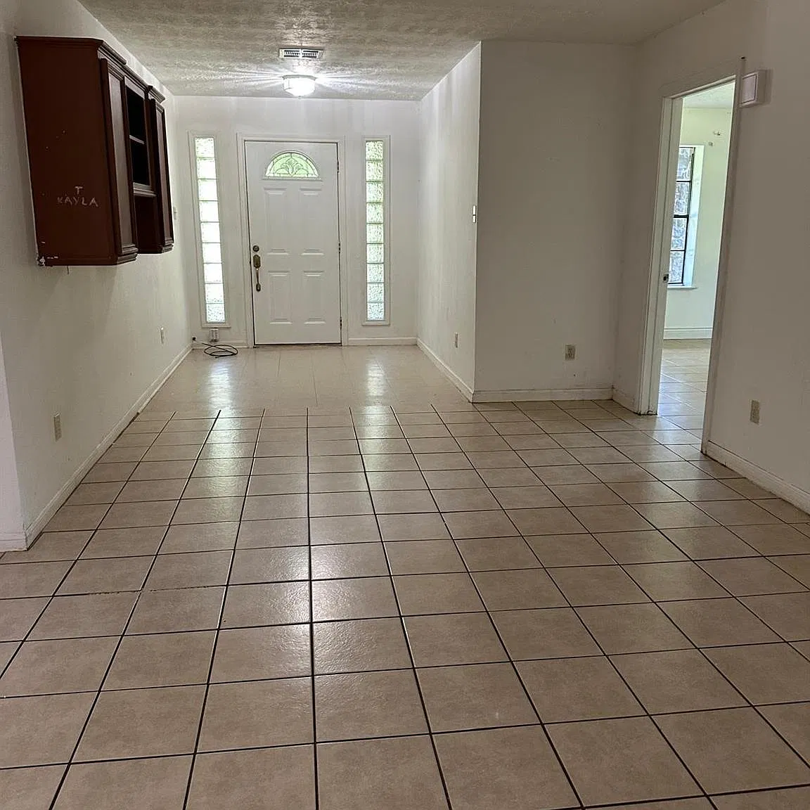 3 bed, 1.5 bath, 1600 sqft, $1,450 — Photo 3