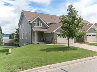 1428 N High St, Lake City, MN 55041