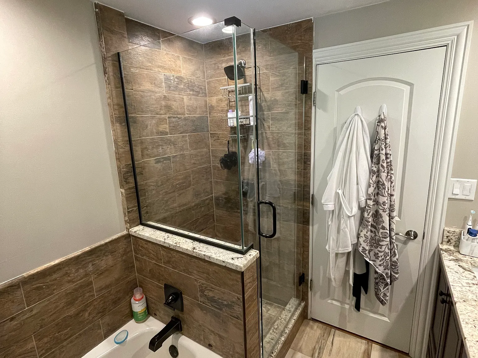8285 Archer Ave — Photo 2