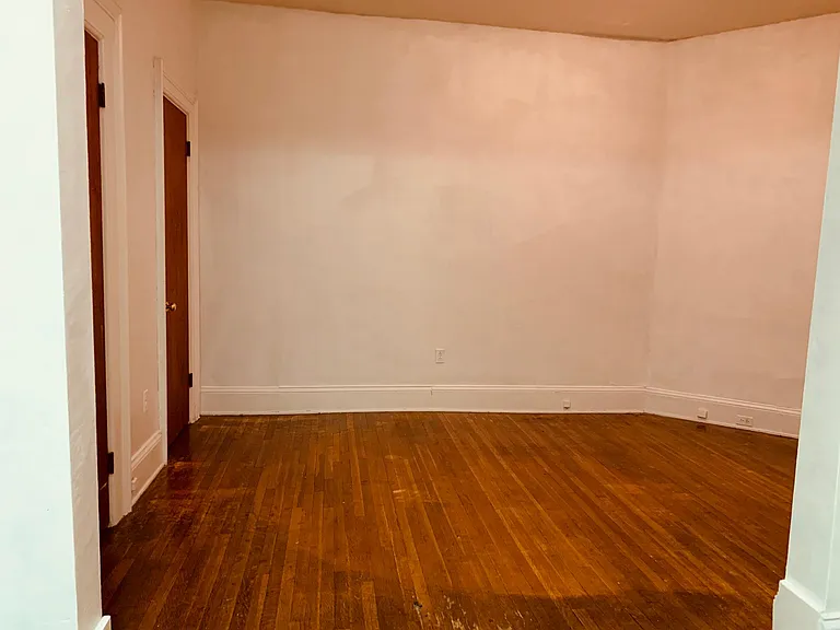 118 College Ave NE — Photo 7