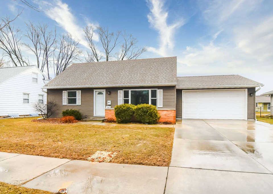 1603 S Oneida St, Green Bay, WI 54304 Zillow