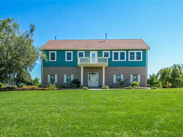 2072 House Rd, Bloomfield, NY 14469