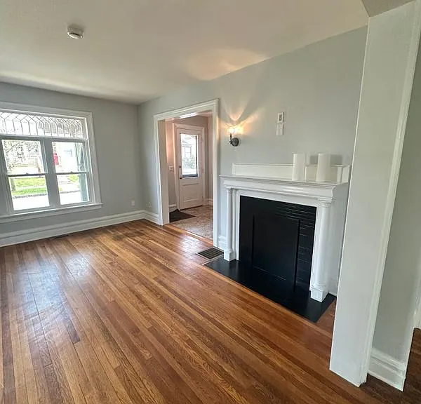 15-17 Westlake Ave #17 — Photo 9