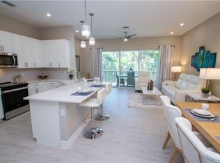 262 Indies Dr E #201, Naples, FL 34114