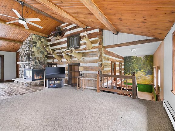 5th image of 6909 N Townline ROAD
