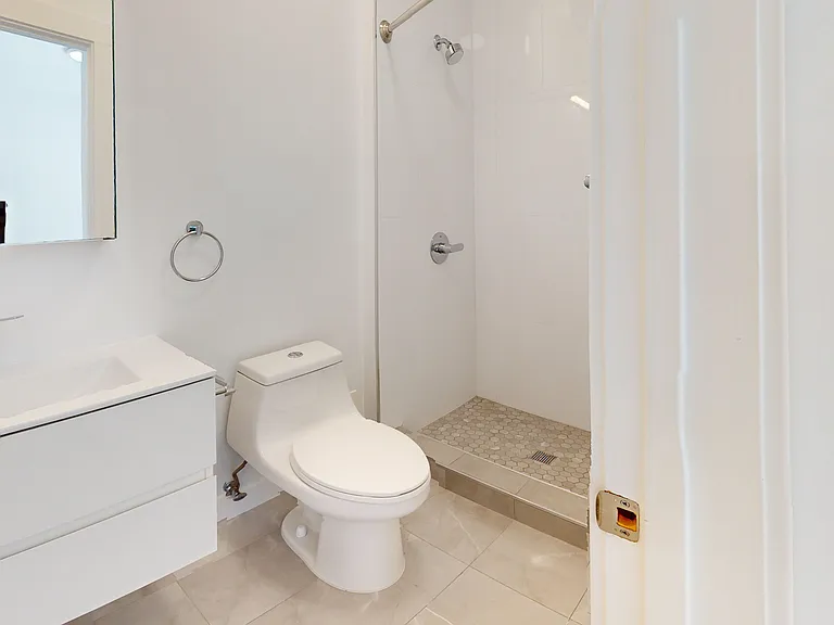 90 Alhambra St #406 — Photo 12