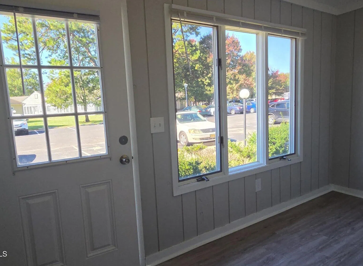 2 bed, $2,125 — Photo 2