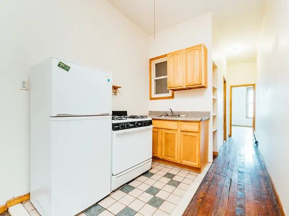 53 Morgan Avenue image 1 of 8