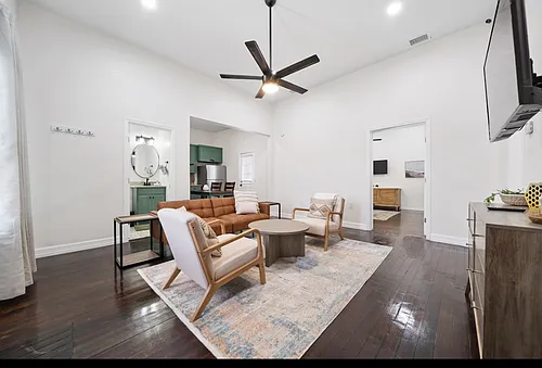322 Andrews St Photo 1