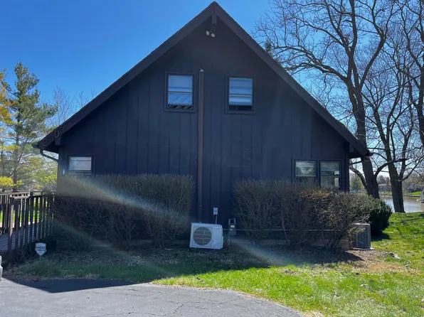 2303 Pawnee Dr, London, OH 43140